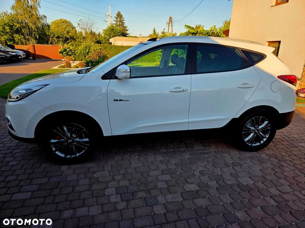 Hyundai ix35 blue 1.6 2WD Finale Gold - 12