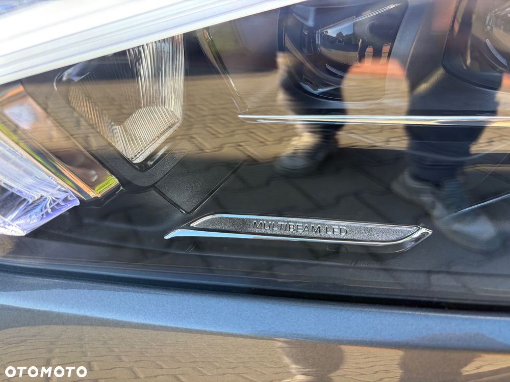 Mercedes-Benz CLA 220 AMG Line 7G-DCT - 20
