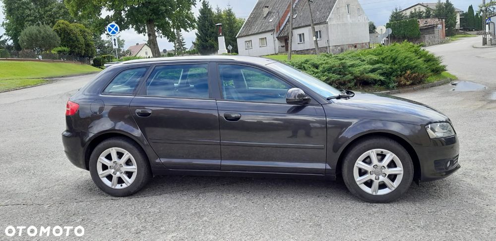 Audi A3 Sportback - 8