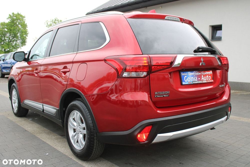 Mitsubishi Outlander - 14