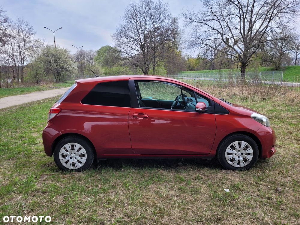 Toyota Yaris 1.33 Active - 1