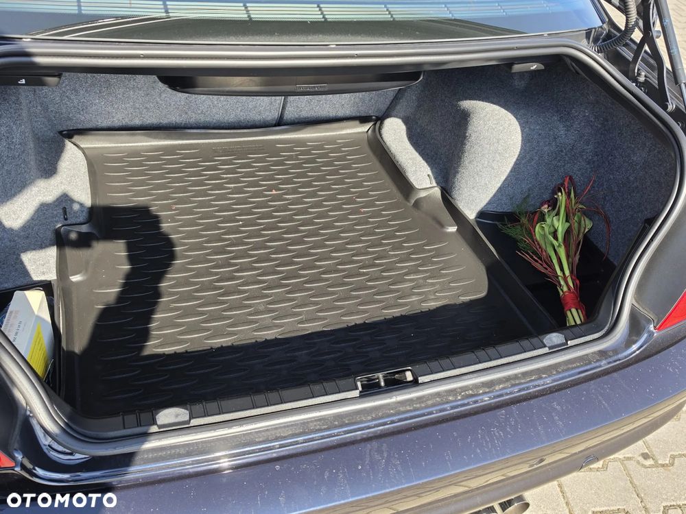 BMW M3 Standard - 13