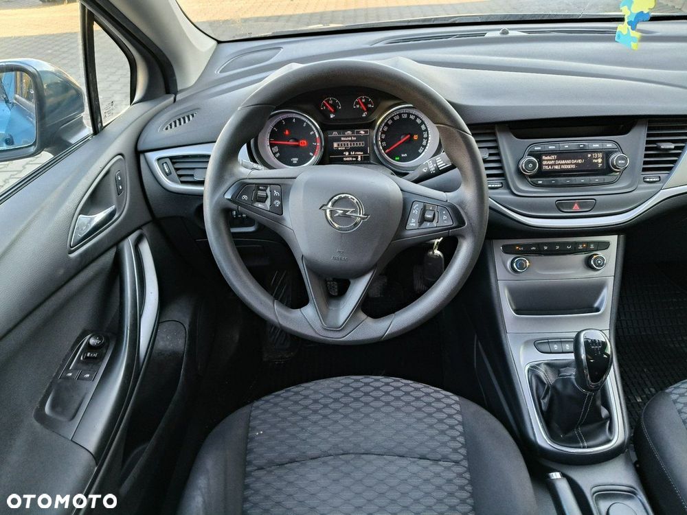 Opel Astra - 6