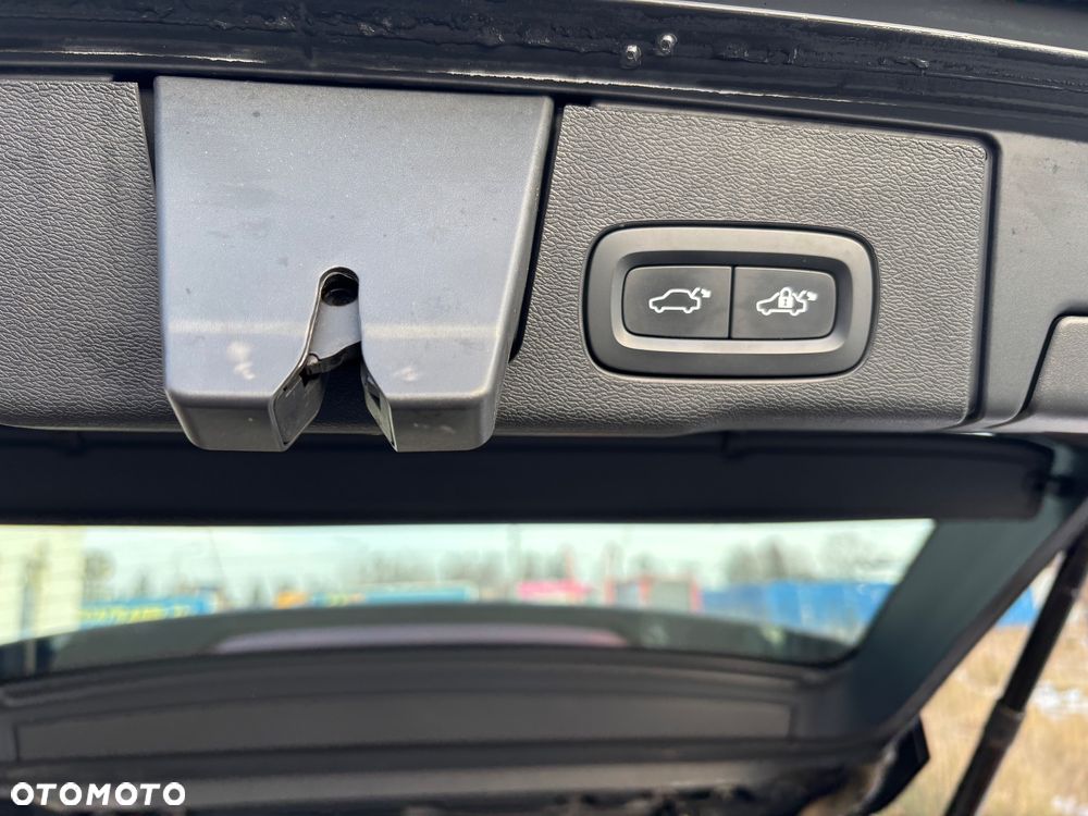 Volvo XC 60 D4 AWD Inscription - 8