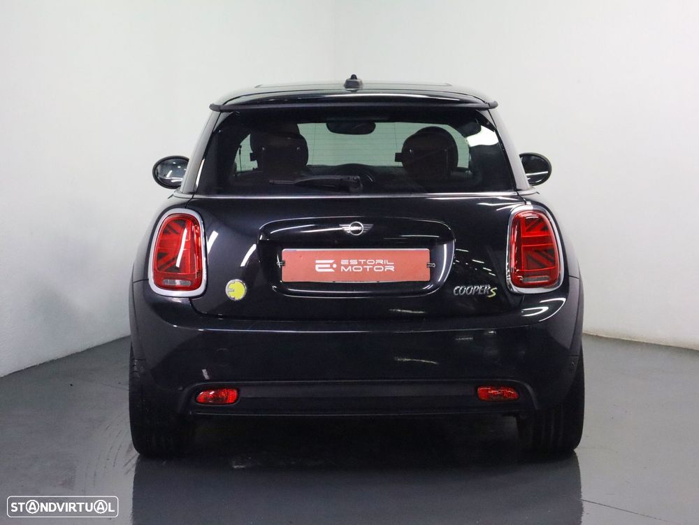 MINI 3 Portas Cooper SE - 4