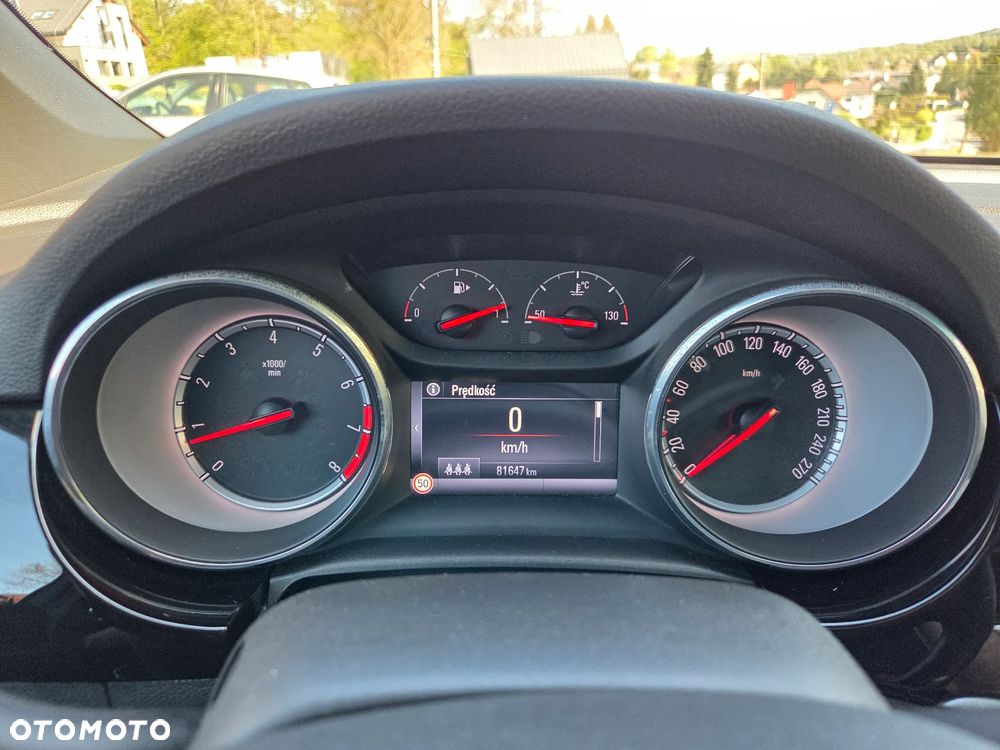 Opel Astra 1.4 T Dynamic - 17