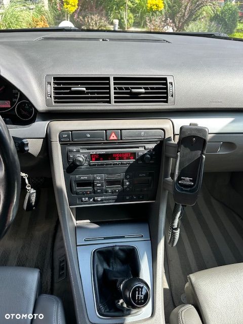 Audi A4 Avant 1.8T - 14