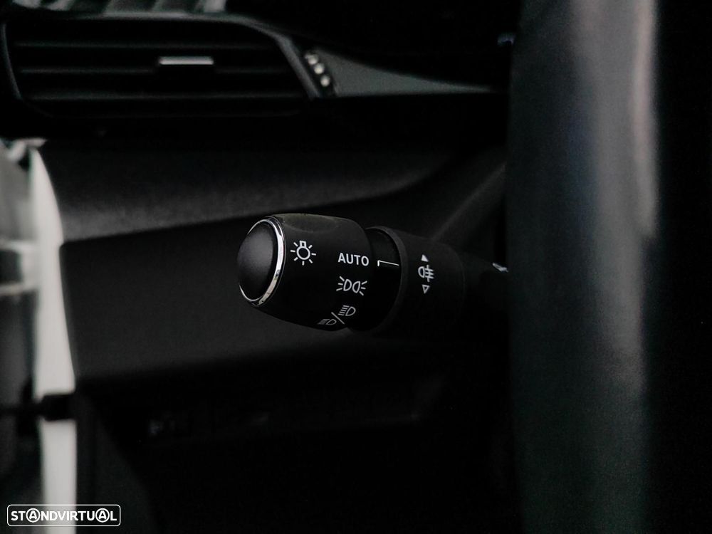 Peugeot 308 1.2 PureTech Allure - 22