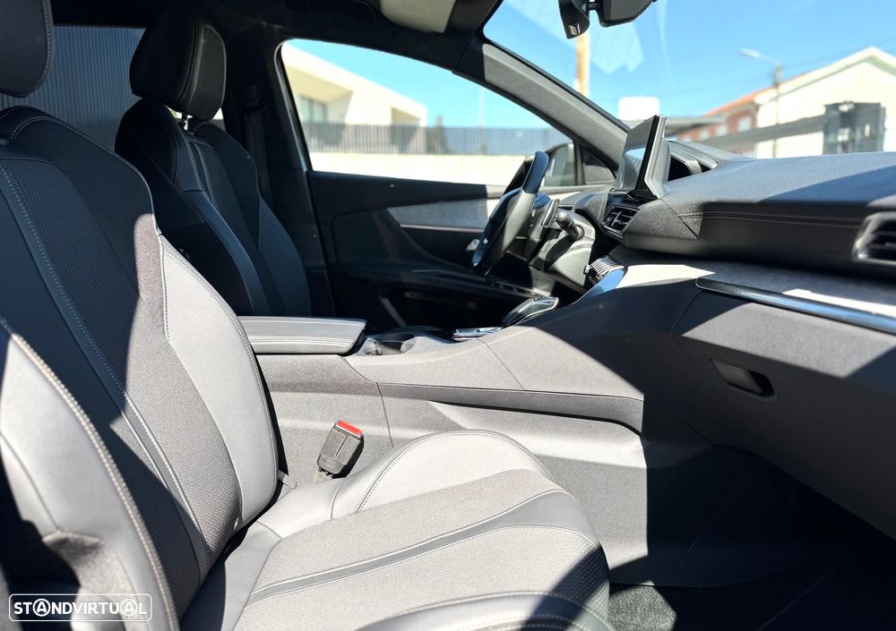 Peugeot 3008 225 e-EAT8 GT Pack - 8