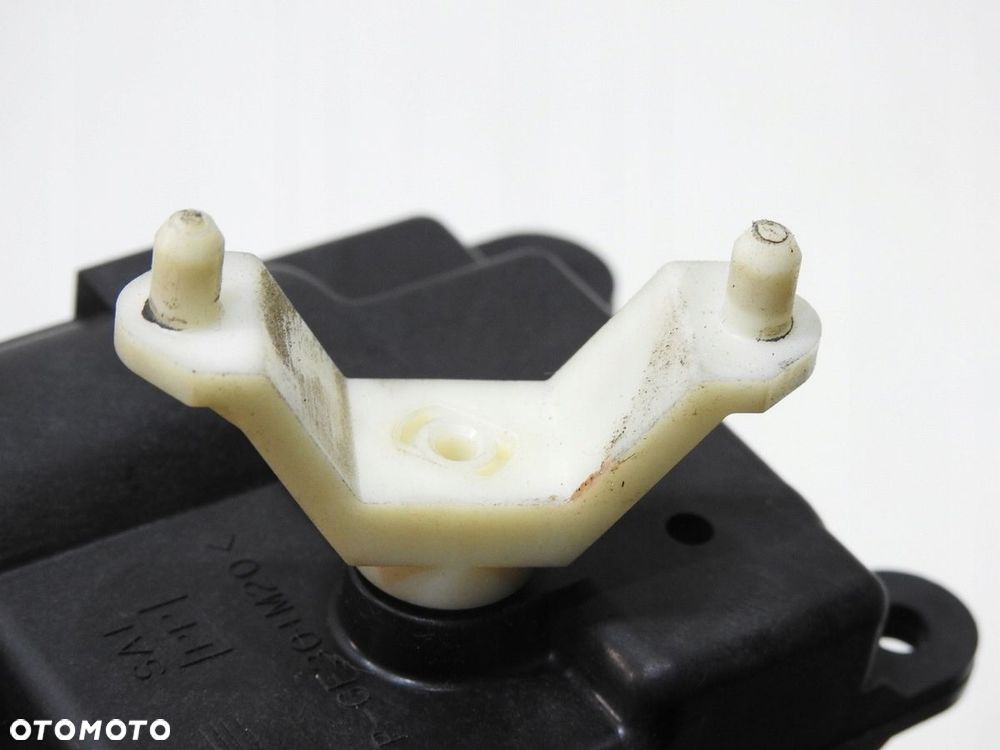 SILNICZEK NAGRZEWNICY NISSAN PRIMERA P12 - 5