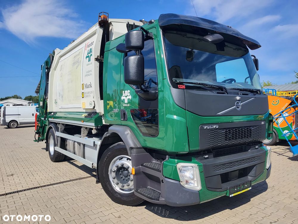 Volvo FE 280 dwukomorowa - 3