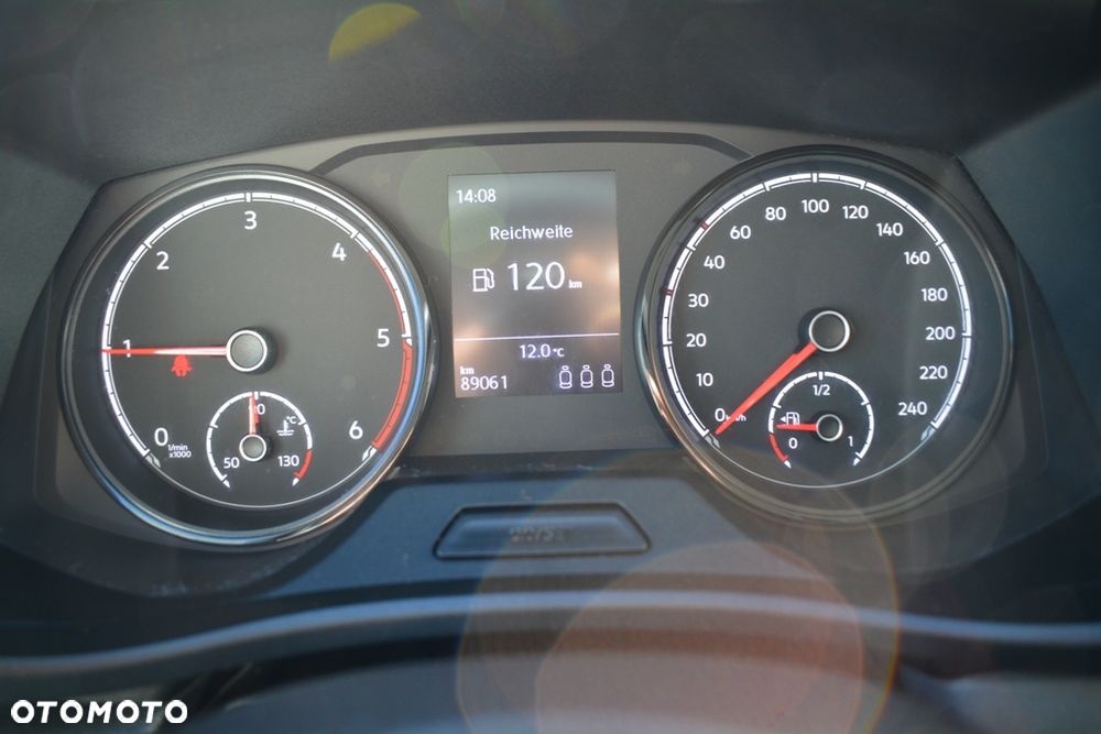 Volkswagen NOWY MODEL Skrzyniowy doka brygadówka paka KLIMA - 35