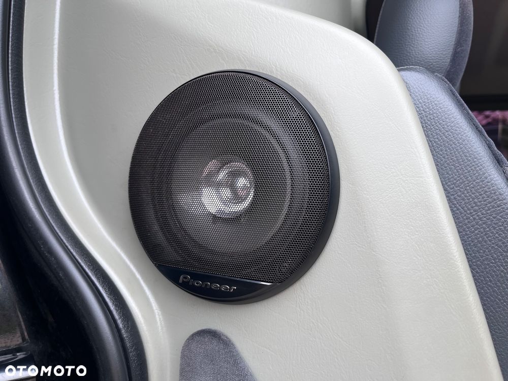 Renault TRAFIC - 19