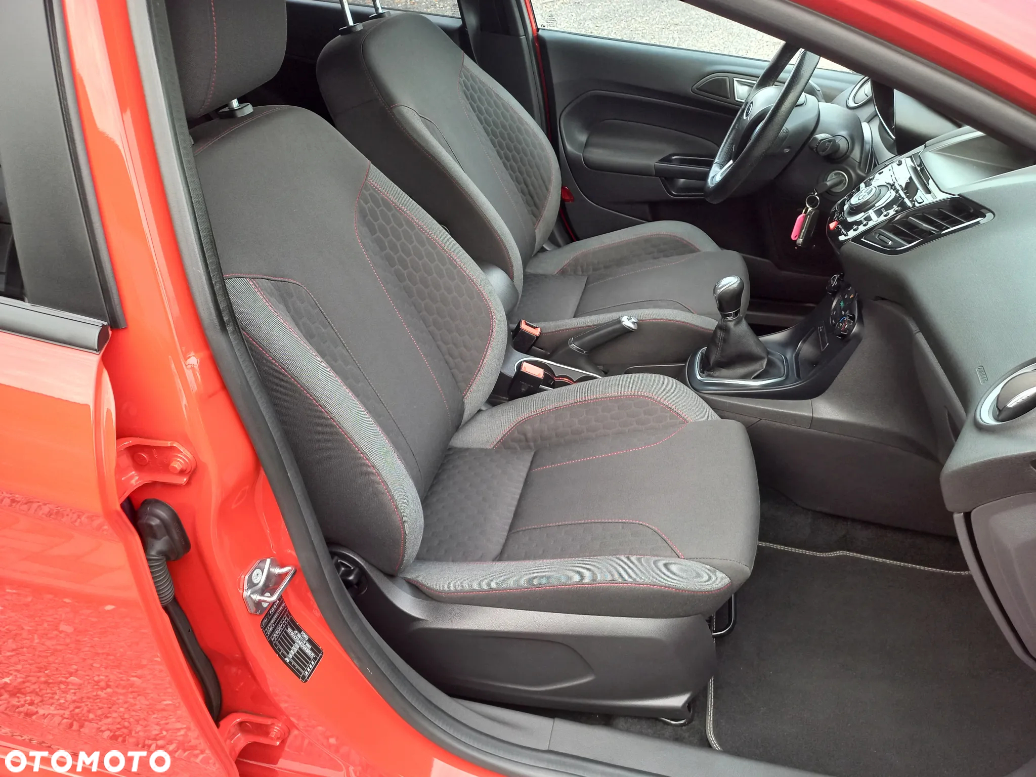 Ford Fiesta 1.0 EcoBoost Start-Stop ST-LINE - 23