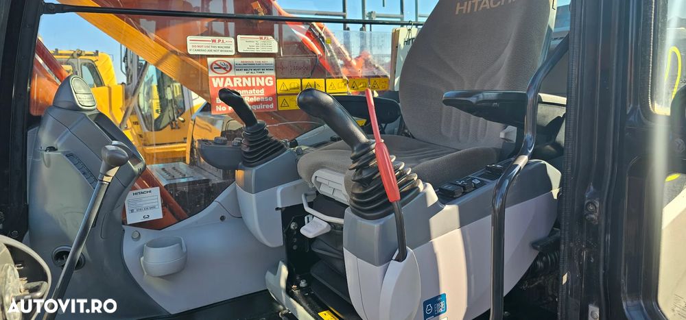 Hitachi ZX 250 LC -6  Excavator pe senile - 11