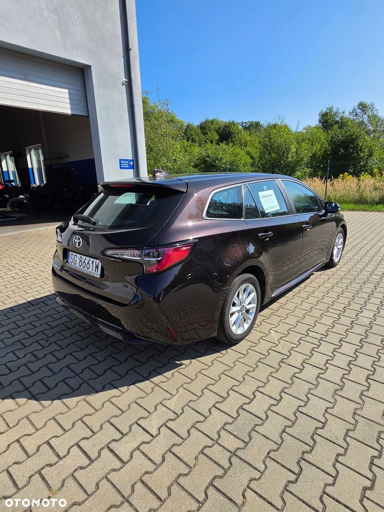 Toyota Corolla - 5