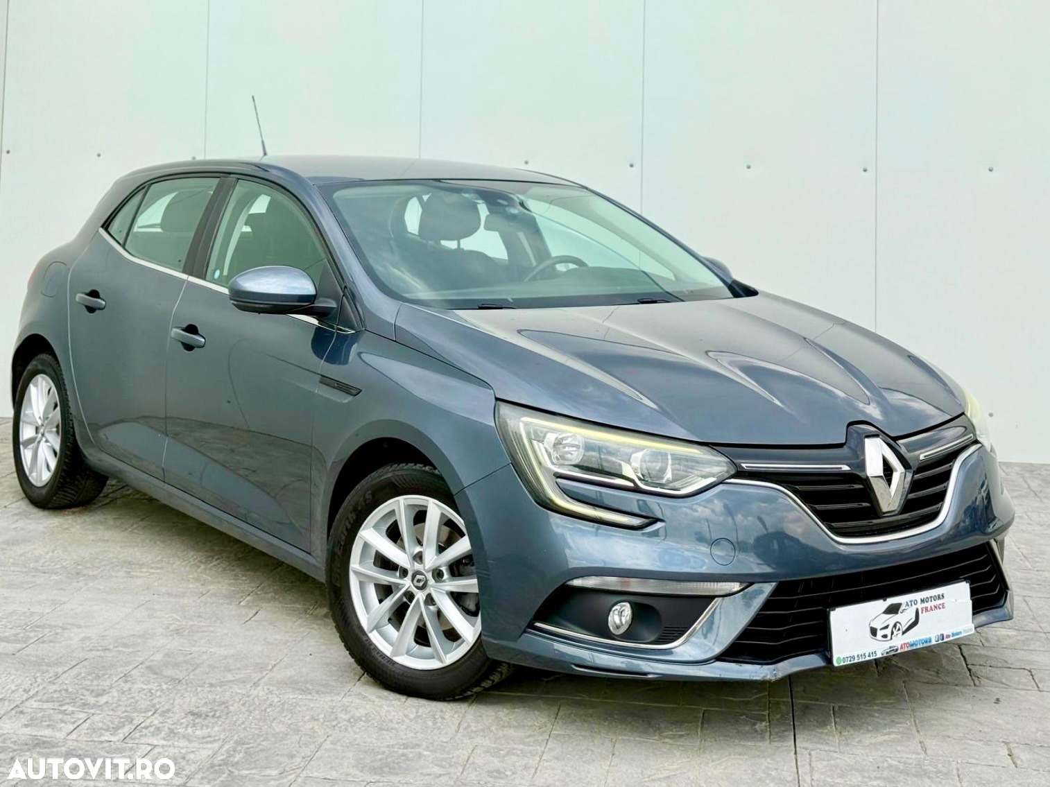 Renault Megane Energy dCi Intens - 2