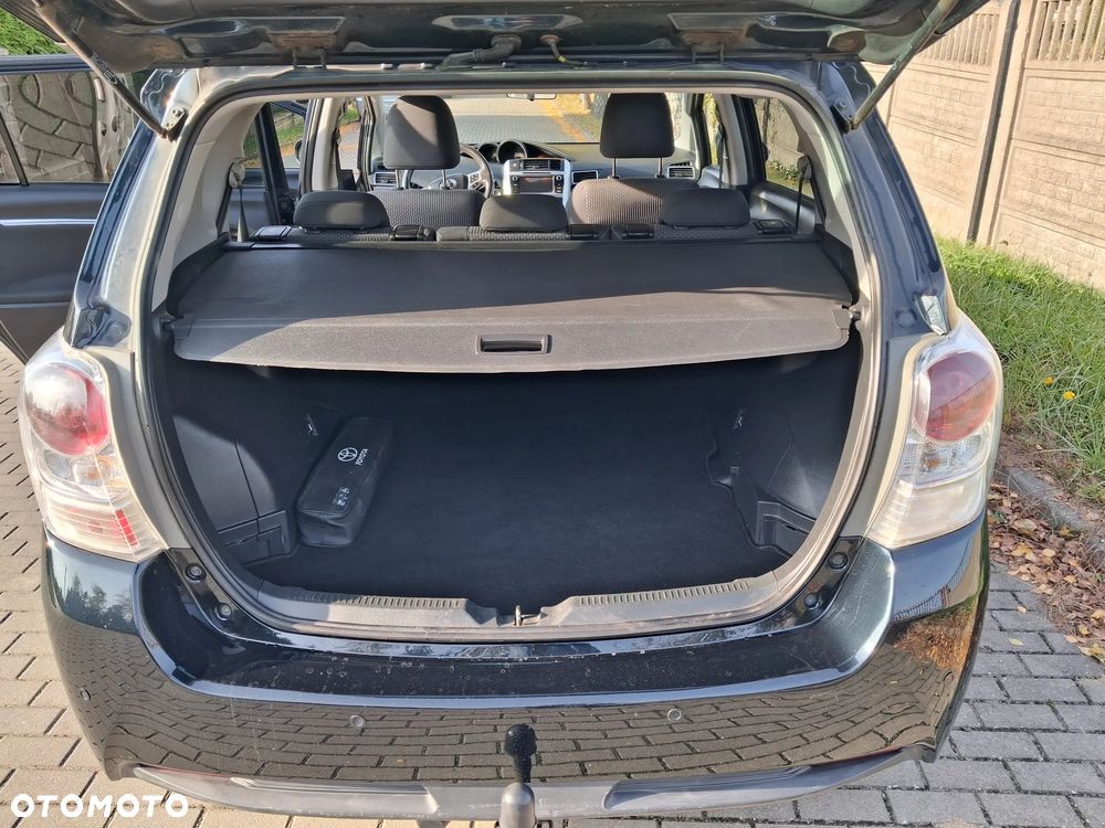 Toyota Verso - 10