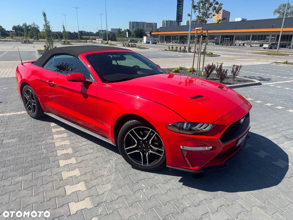 Ford Mustang - 2