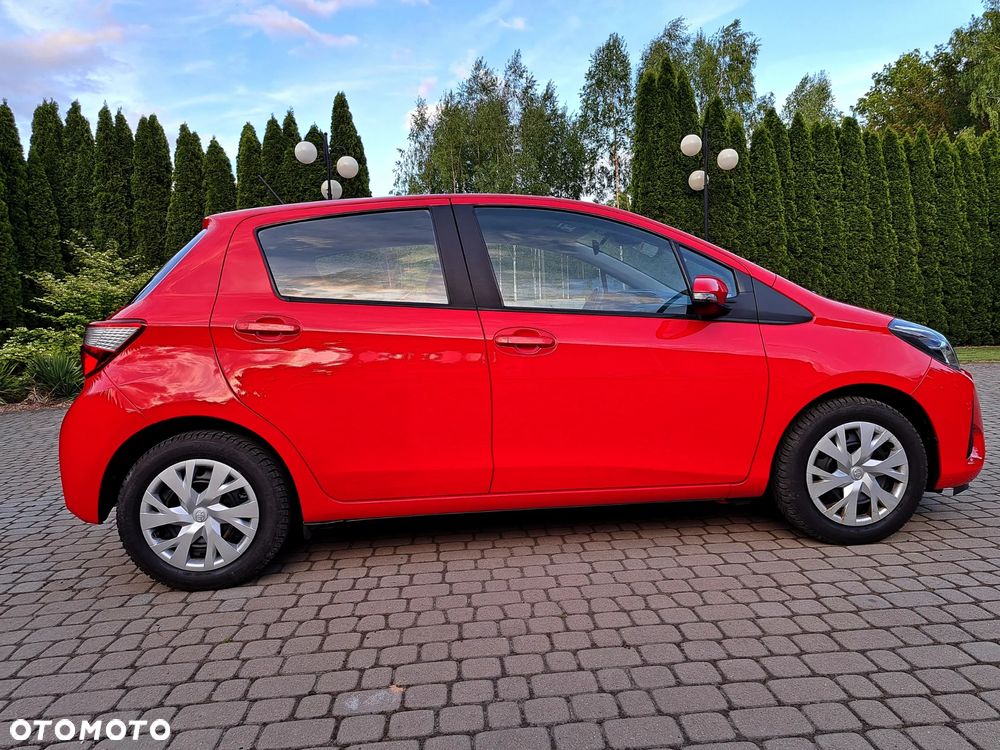 Toyota Yaris 1.0 Premium EU6 - 6