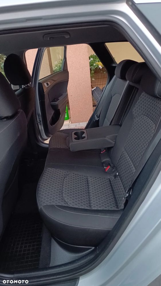 Kia Ceed 1.6 CRDi SCR M DCT - 20