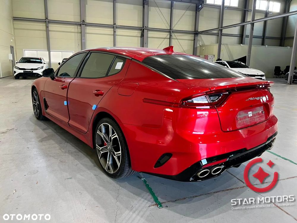 Kia Stinger - 29