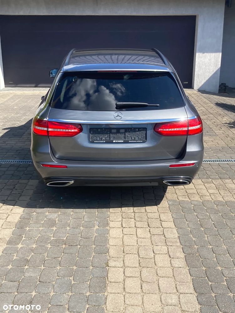 Mercedes-Benz Klasa E 220 d 9G-TRONIC Avantgarde - 5