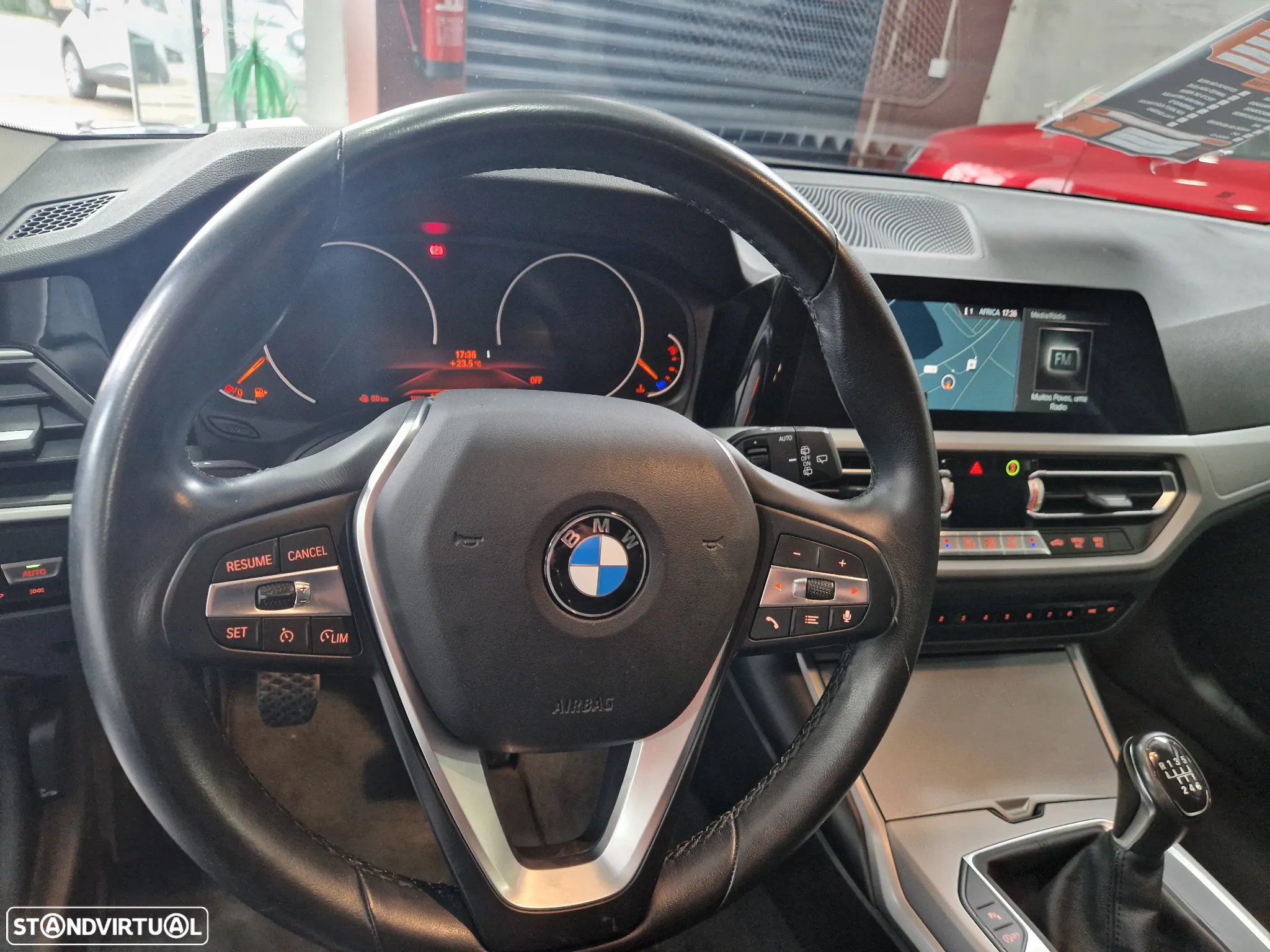 BMW 318 d Touring Sport Line - 17