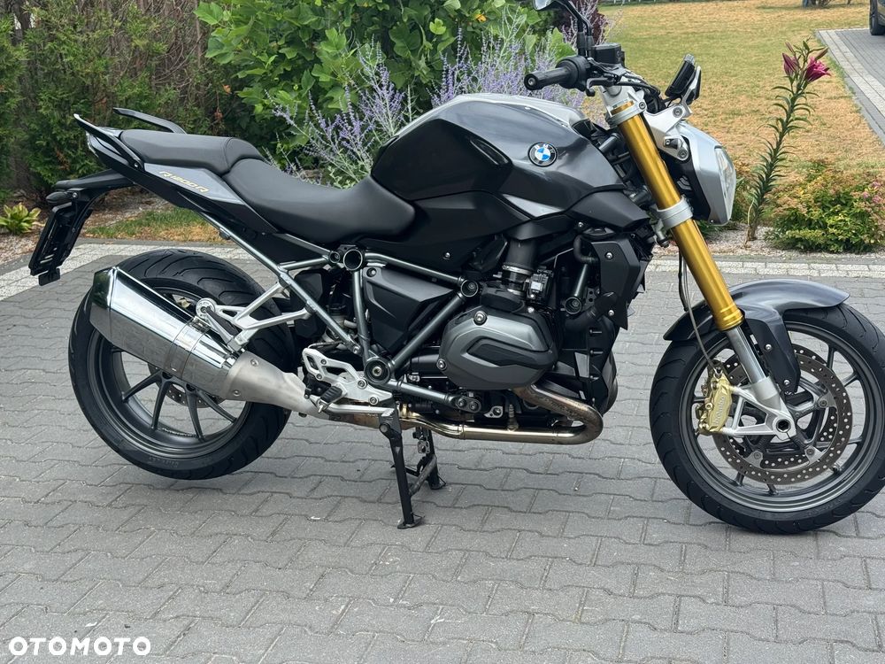 BMW R - 9