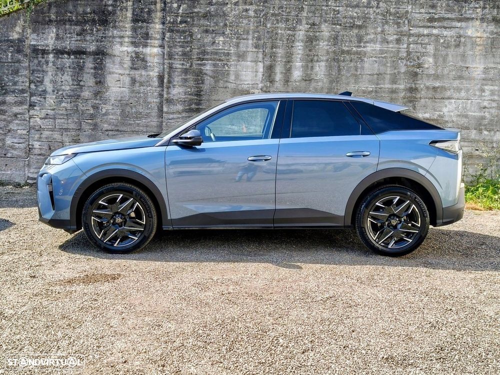 Peugeot 3008 1.2 Hybrid Allure e-DCS6 - 2