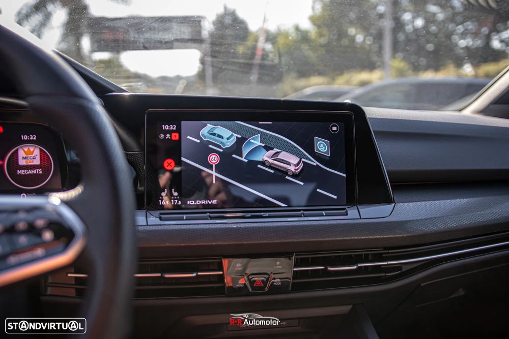 VW Golf 2.0 TSI GTI DSG Performance - 40