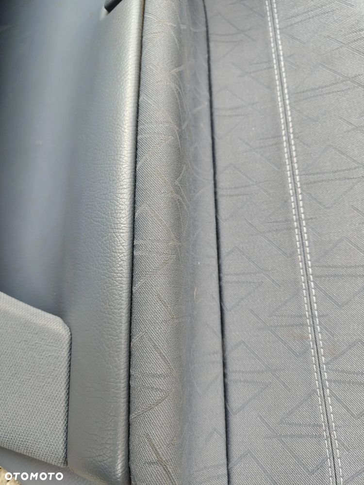 MERCEDES W203 BOCZEK TAPICERKA Prawy PRZÓD PRZEDNI EUROPA Niebieski - 4