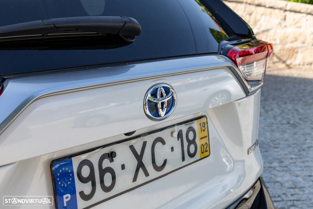 Toyota RAV4 2.5 HDF Exclusive - 9