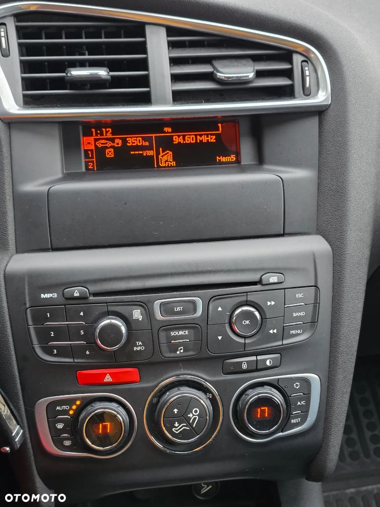 Citroën C4 VTi 120 Exclusive - 9