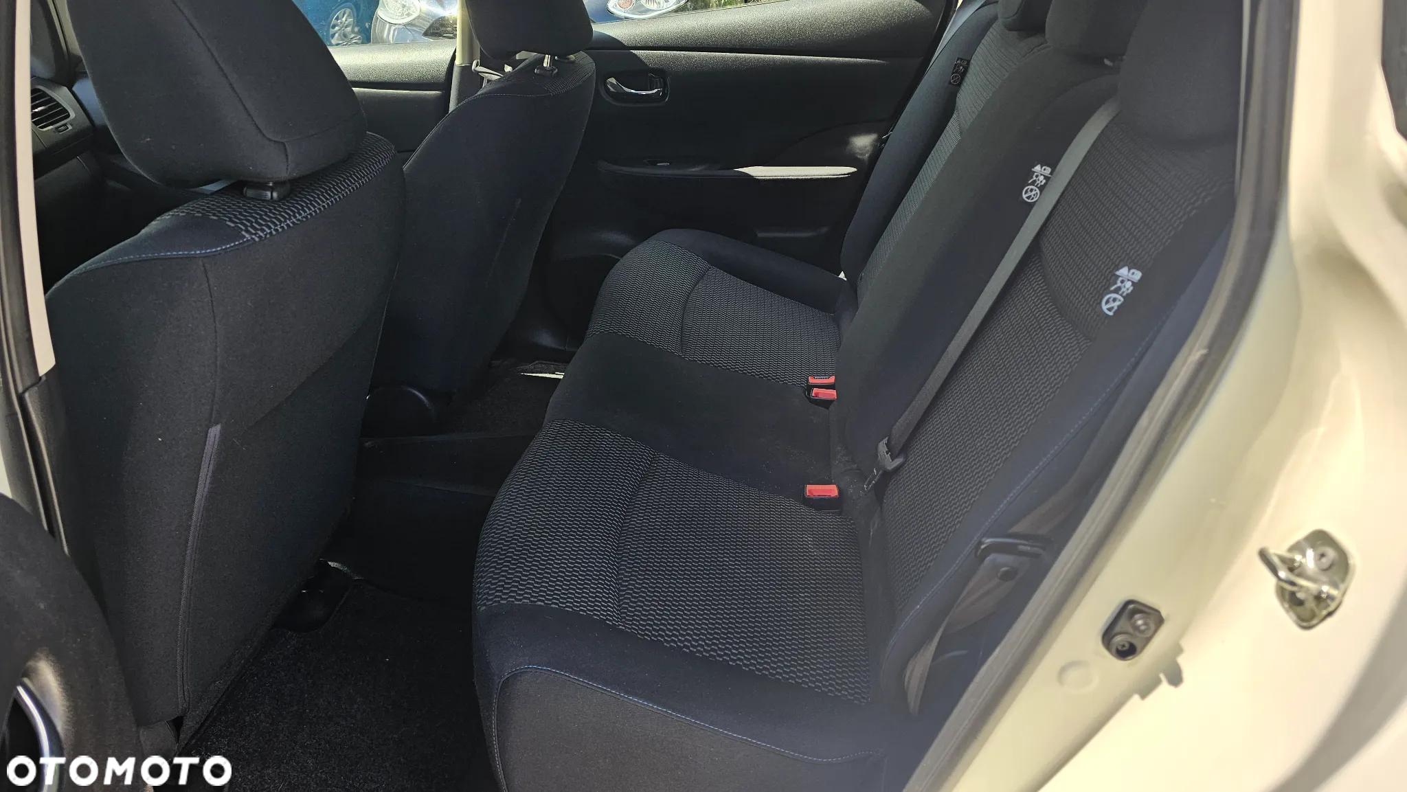 Nissan Leaf 24 kWh (mit Batterie) Limited Edition - 15
