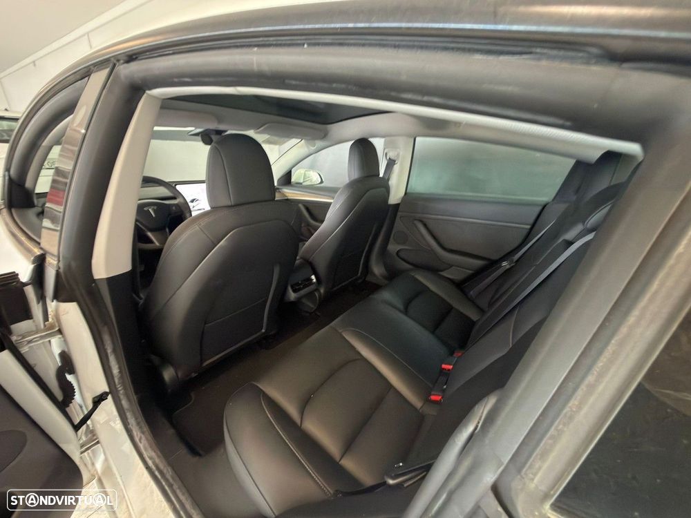 Tesla Model 3 Long Range AWD Dual Motor - 6