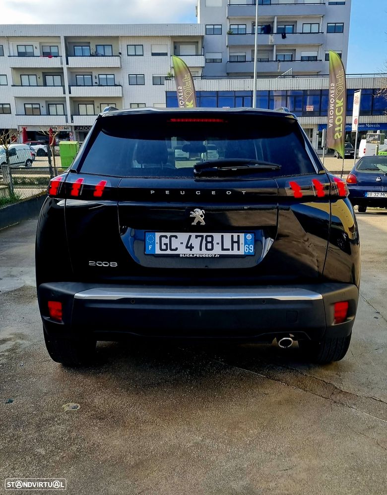 Peugeot 2008 BlueHDi 110 Allure - 4