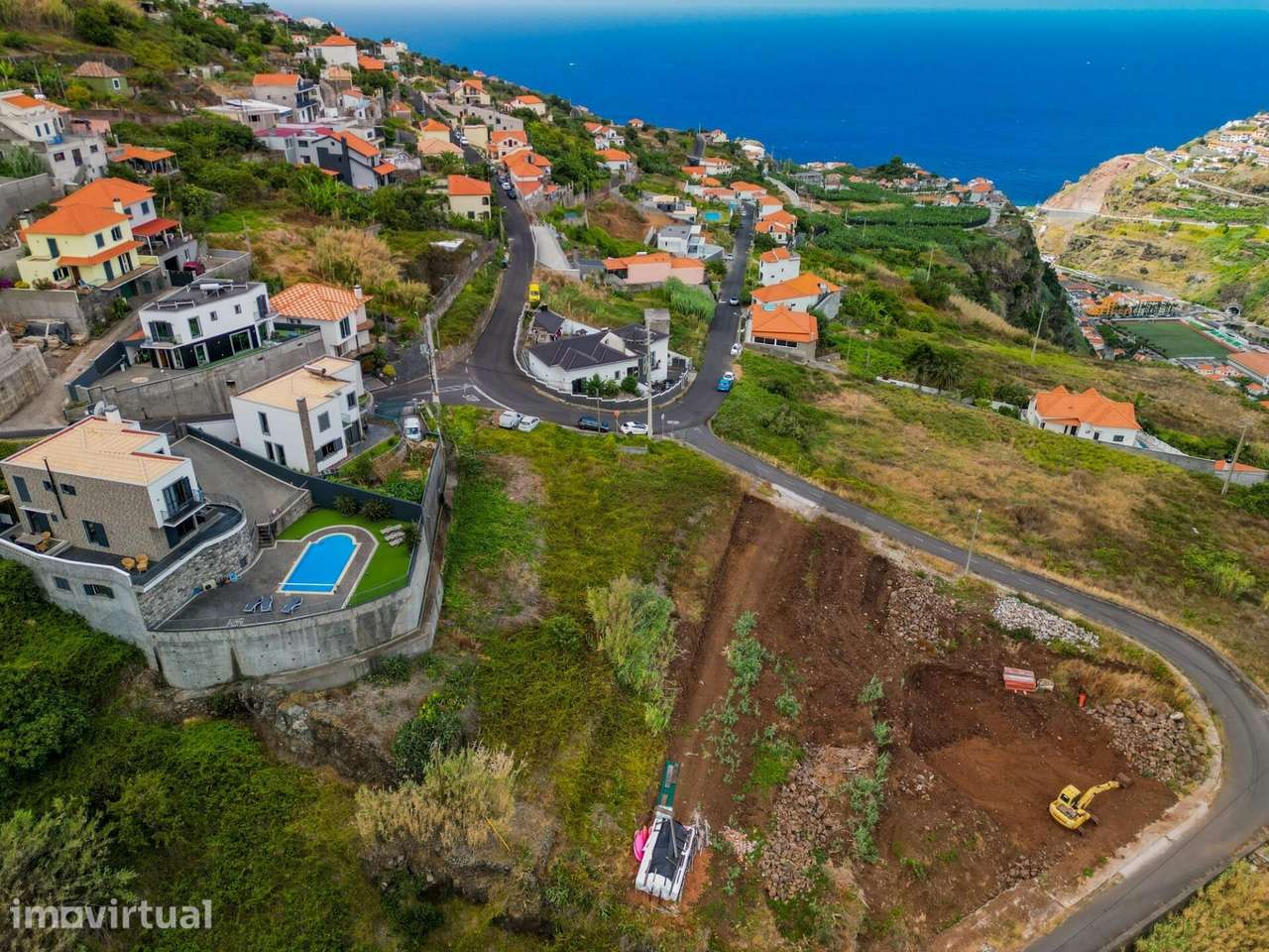 Terreno para Construção com 990 m2 na Ribeira Brava - Grande imagem: 2/15