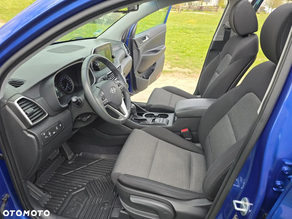 Hyundai Tucson 2.0 CRDI 4WD Automatik Style - 25