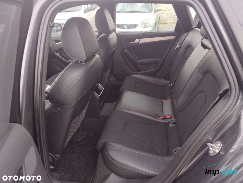 Audi A4 Avant 2.0 TDI DPF quattro S tronic S line Sportpaket - 14
