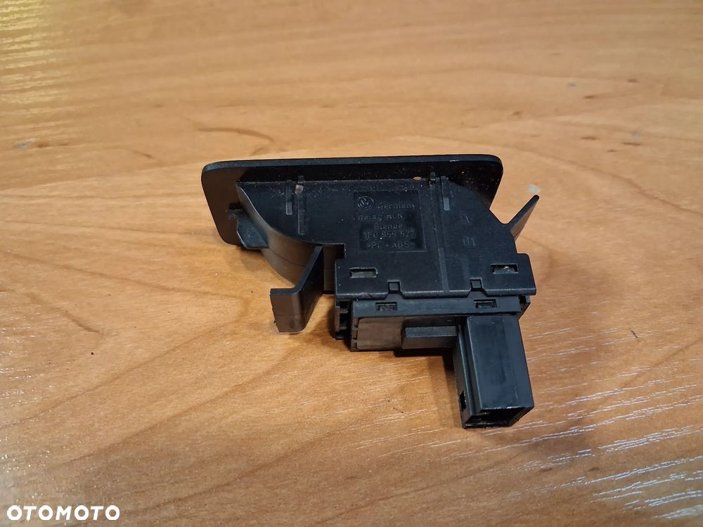 Przełącznik szyb VW GOLF V GOLF IV Touran 1F0959527  3PIN OE prawy - 2