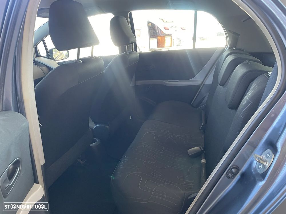 Toyota Yaris 1.0 VVT-i Comfort - 21