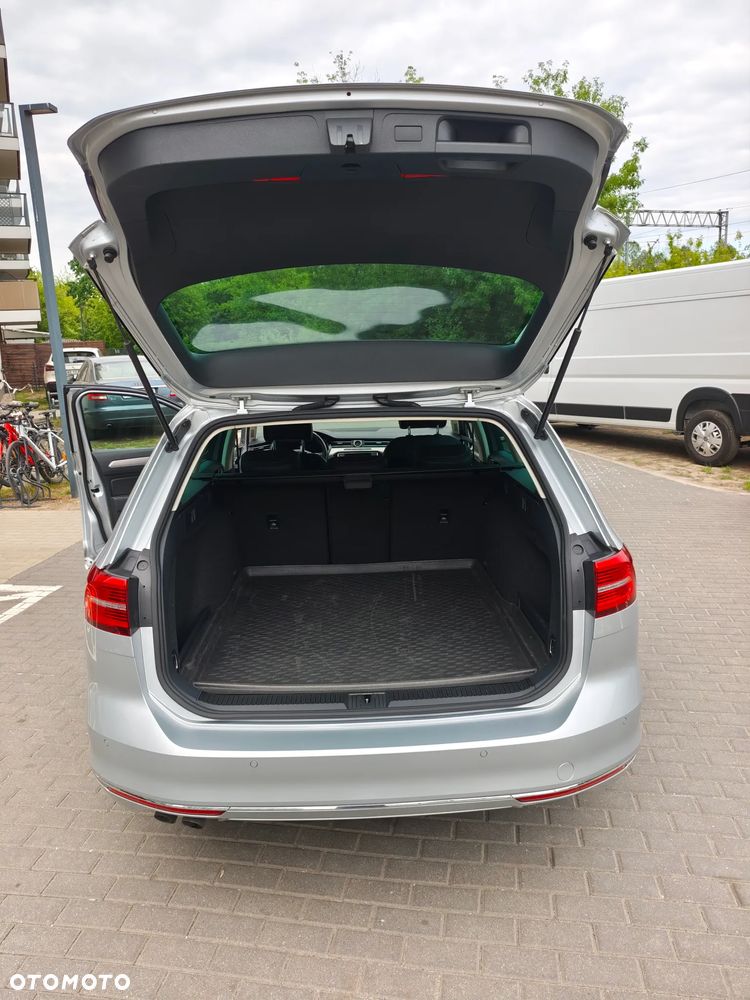 Volkswagen Passat 2.0 TDI BMT Highline DSG - 17
