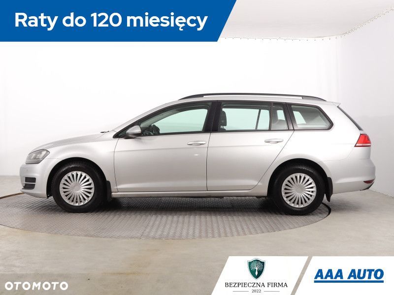 Volkswagen Golf - 3