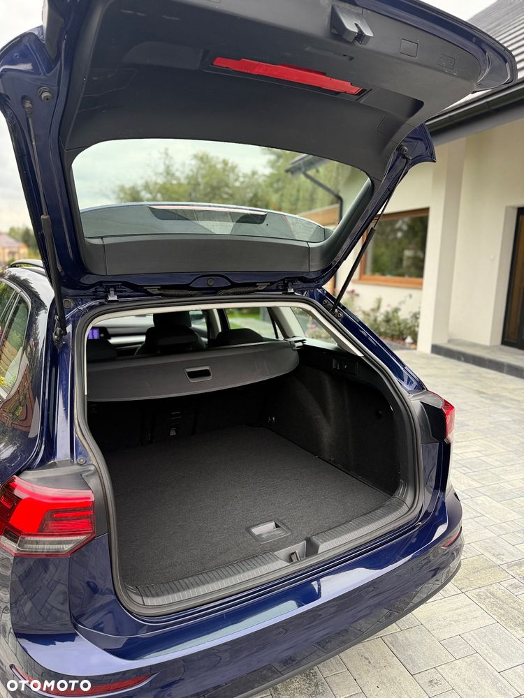 Volkswagen Golf VIII 2.0 TDI Life DSG - 26