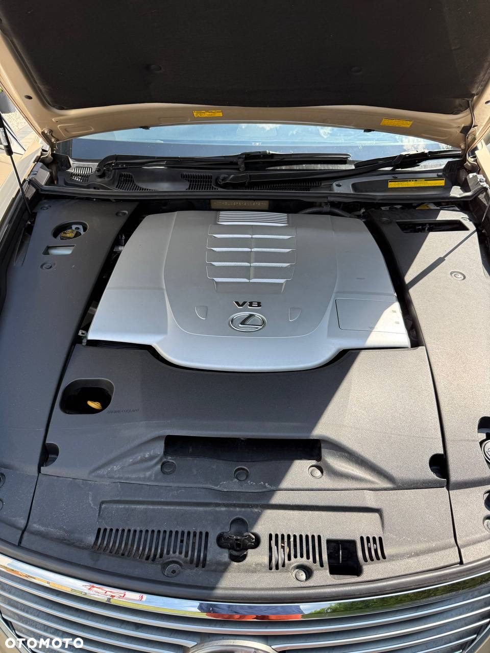 Lexus LS - 16