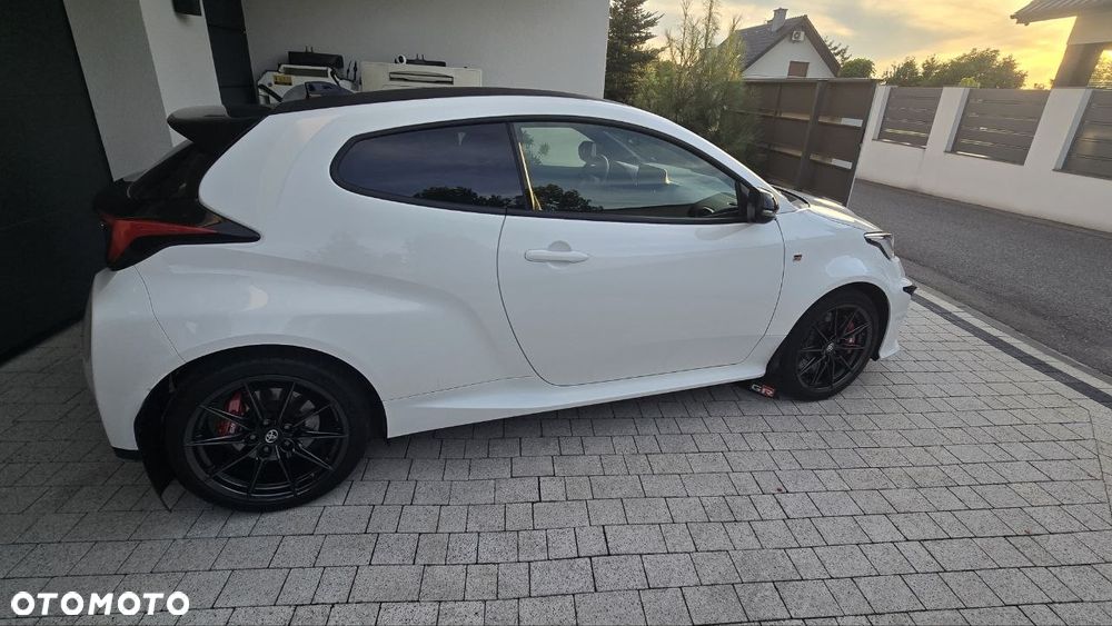 Toyota GR Yaris - 4