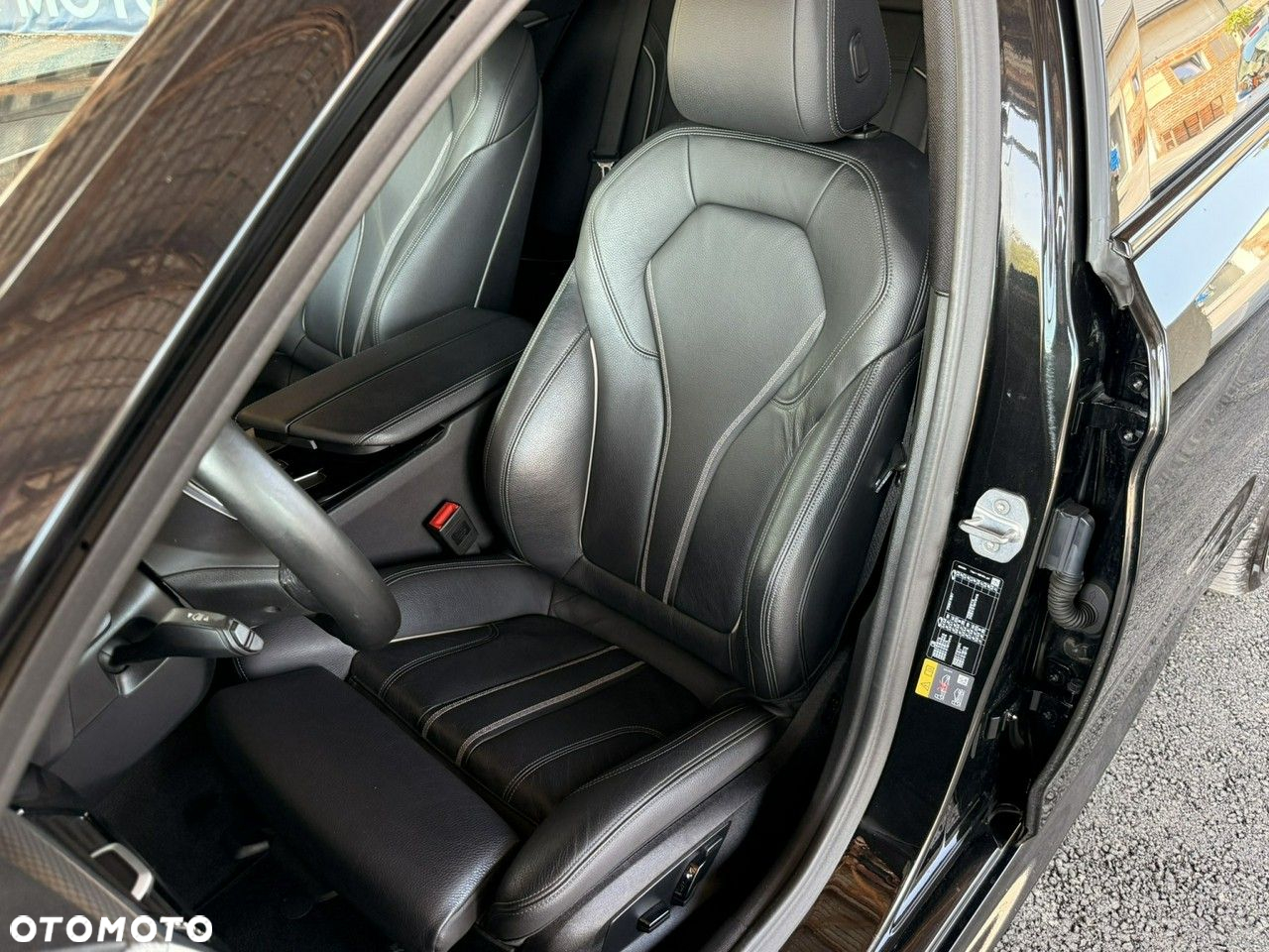 BMW Seria 5 530e iPerformance GPF M Sport sport - 14