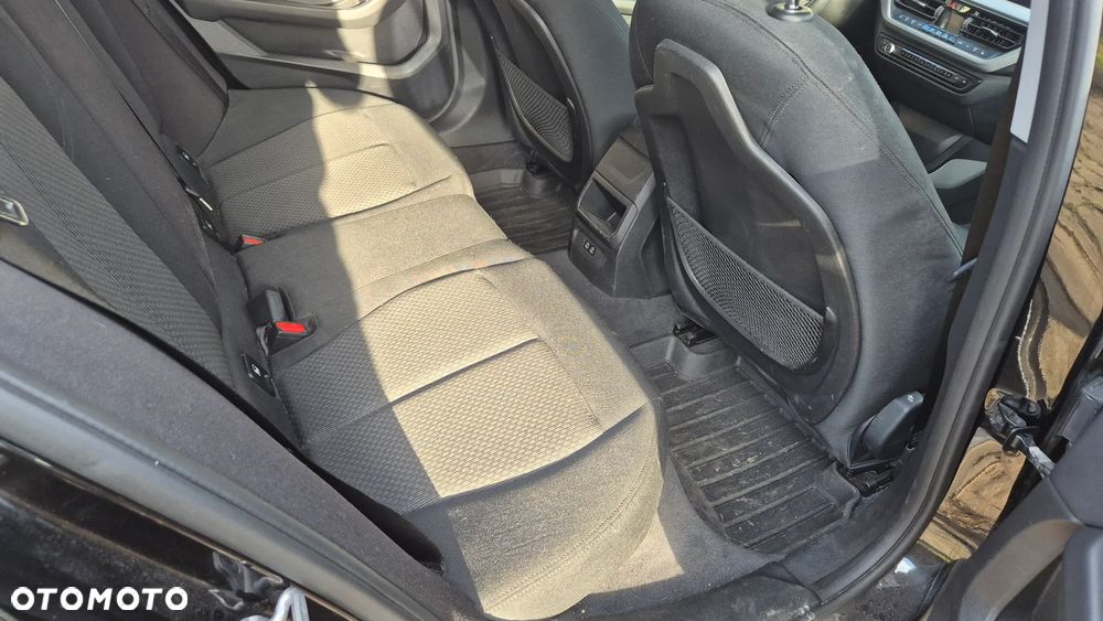 BMW Seria 1 118i Advantage - 6