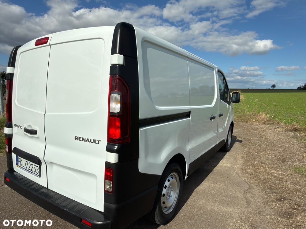 Renault Trafic - 9